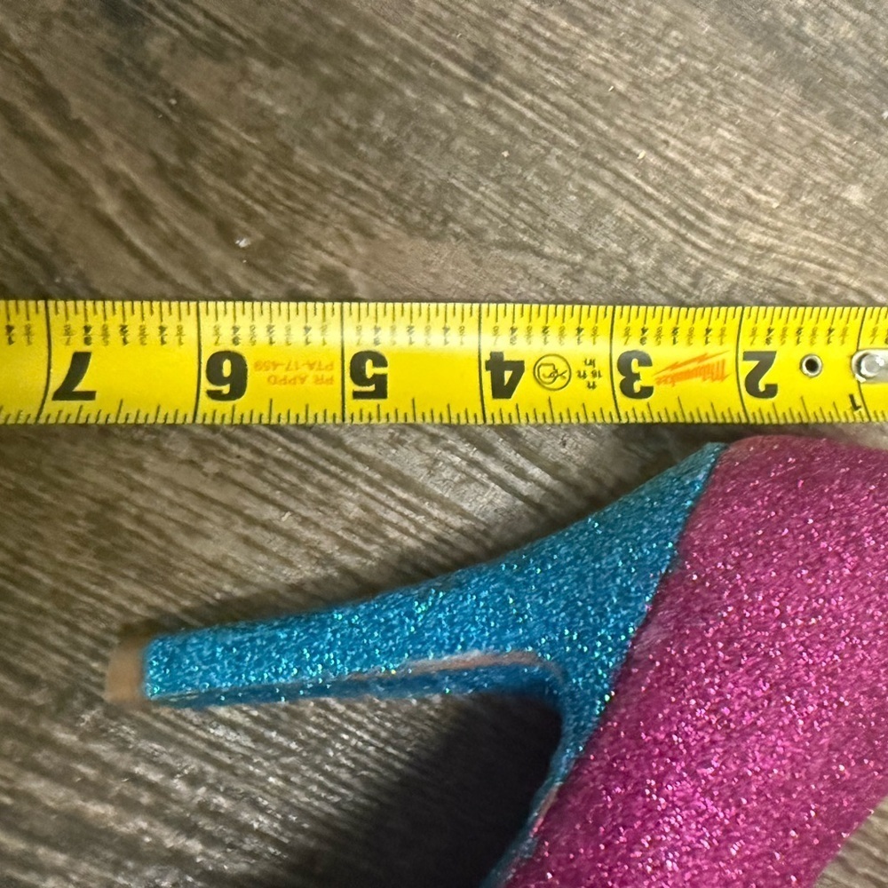 Pour La Victoire size 10 GUC some missing sparkles see pics- ultra glittery - Picture 7 of 16